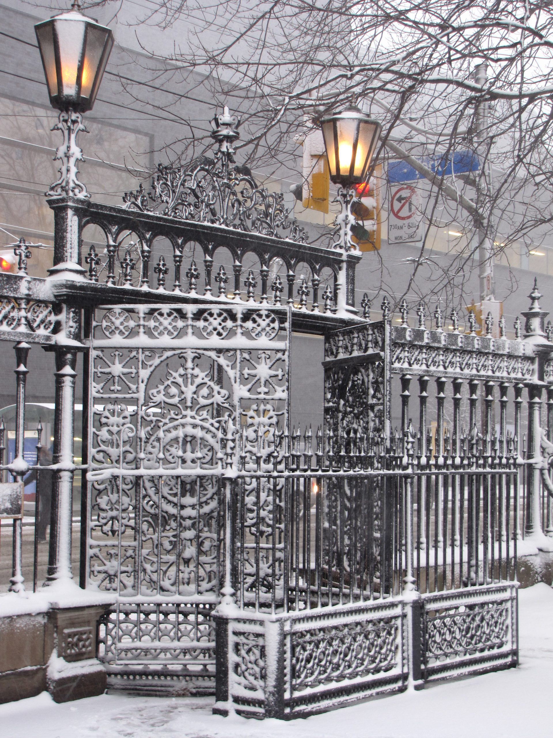 Osgoode Hall Fence/Gates