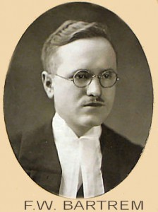 Graduation photograph from Osgoode Hall Law School (Reproduced courtesy of the Law Society of Upper Canada Archives.)