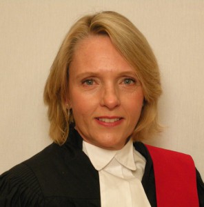 Justice Heather Perkins-McVey began her involvement with Ottawa’s Mental Health Court when she was a criminal law practitioner, serving on the Mental Health Court Planning Committee. Since her appointment to the bench in 2009, she has continued her involvement with problem solving courts in Ottawa. 
